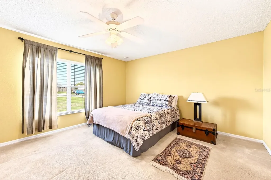 416 Lakeview Road Kissimmee FL 34759
