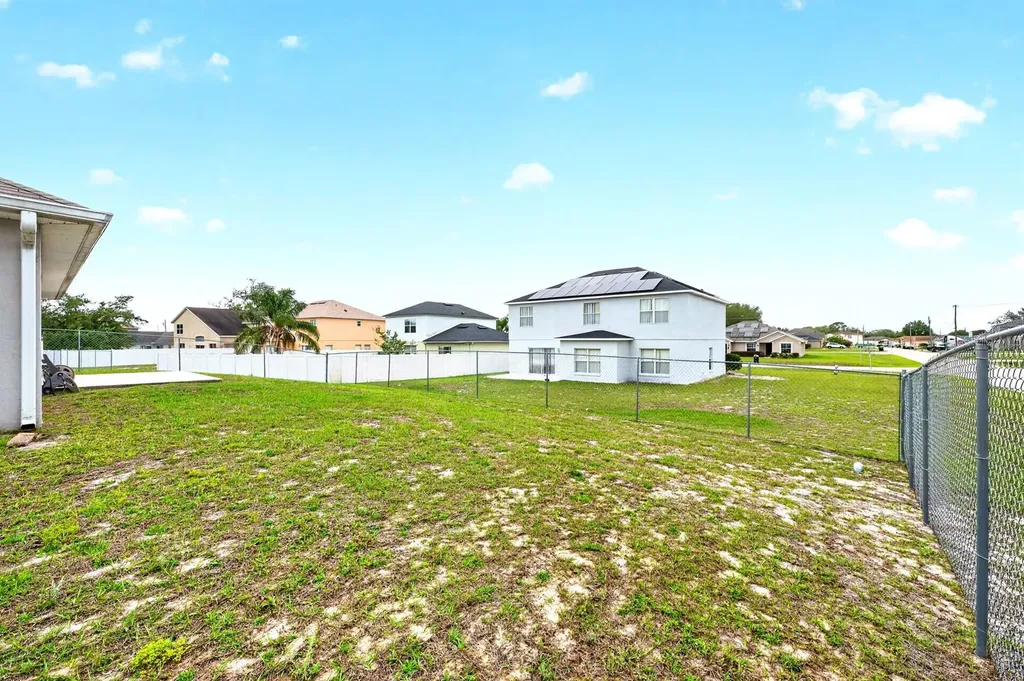 416 Lakeview Road Kissimmee FL 34759