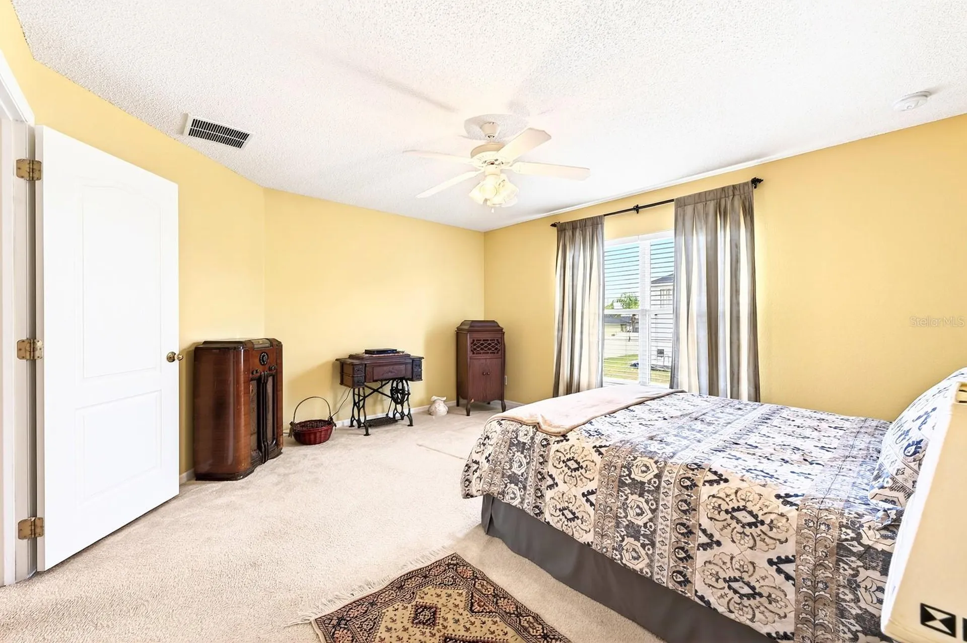 416 Lakeview Road Kissimmee FL 34759