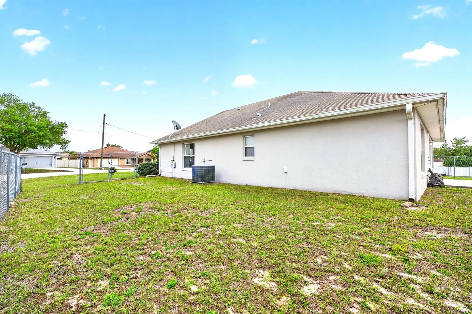 416 Lakeview Road Kissimmee FL 34759
