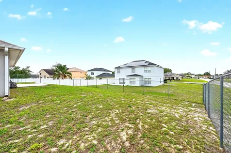 416 Lakeview Road Kissimmee FL 34759