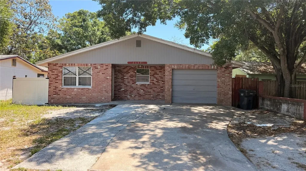 2658 61st Avenue N St Petersburg FL 33714