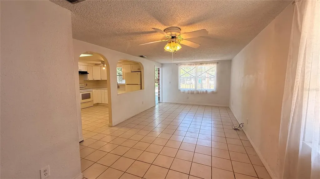 2658 61st Avenue N St Petersburg FL 33714