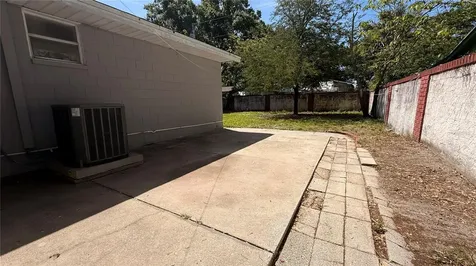 2658 61st Avenue N St Petersburg FL 33714