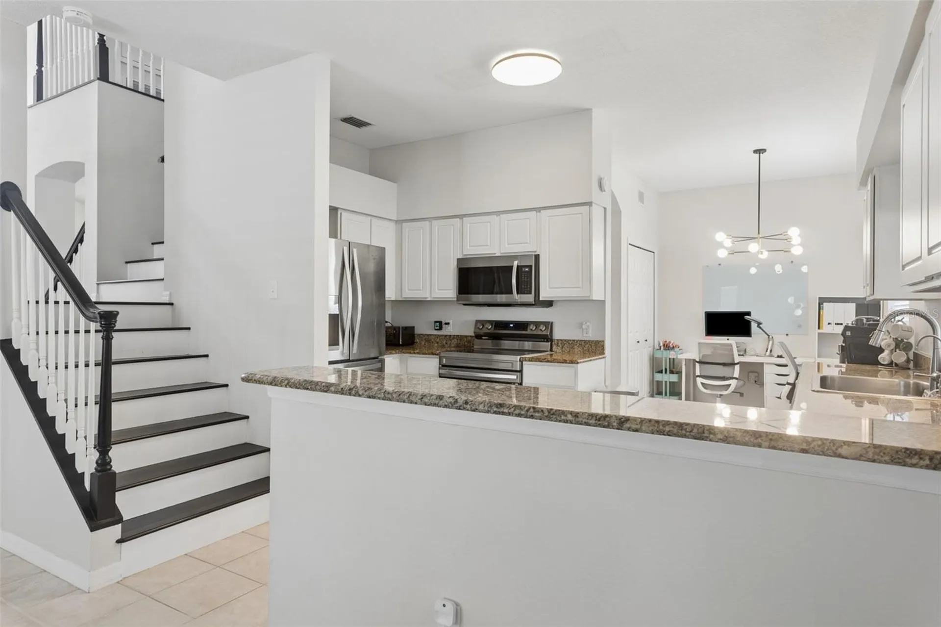 4211 Harbor Lake Drive Lutz FL 33558