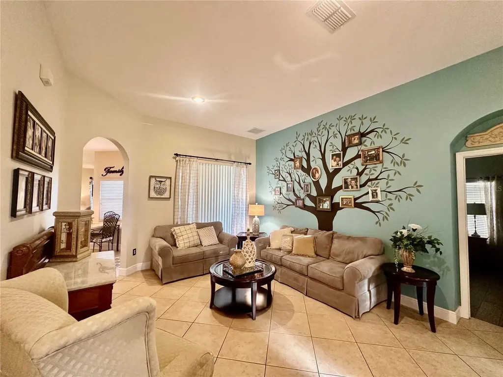 2693 Patrician Circle Kissimmee FL 34746