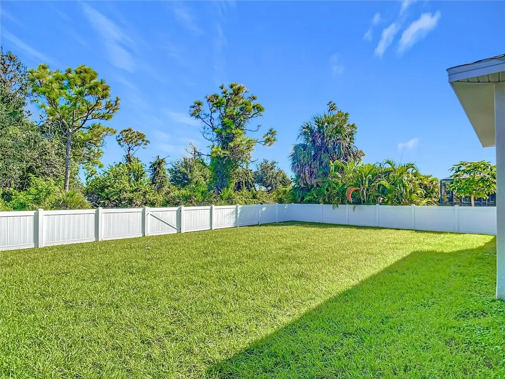 26 Medalist Way Rotonda West FL 33947