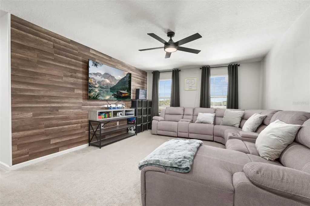 636 Bloom Terrace Davenport FL 33837