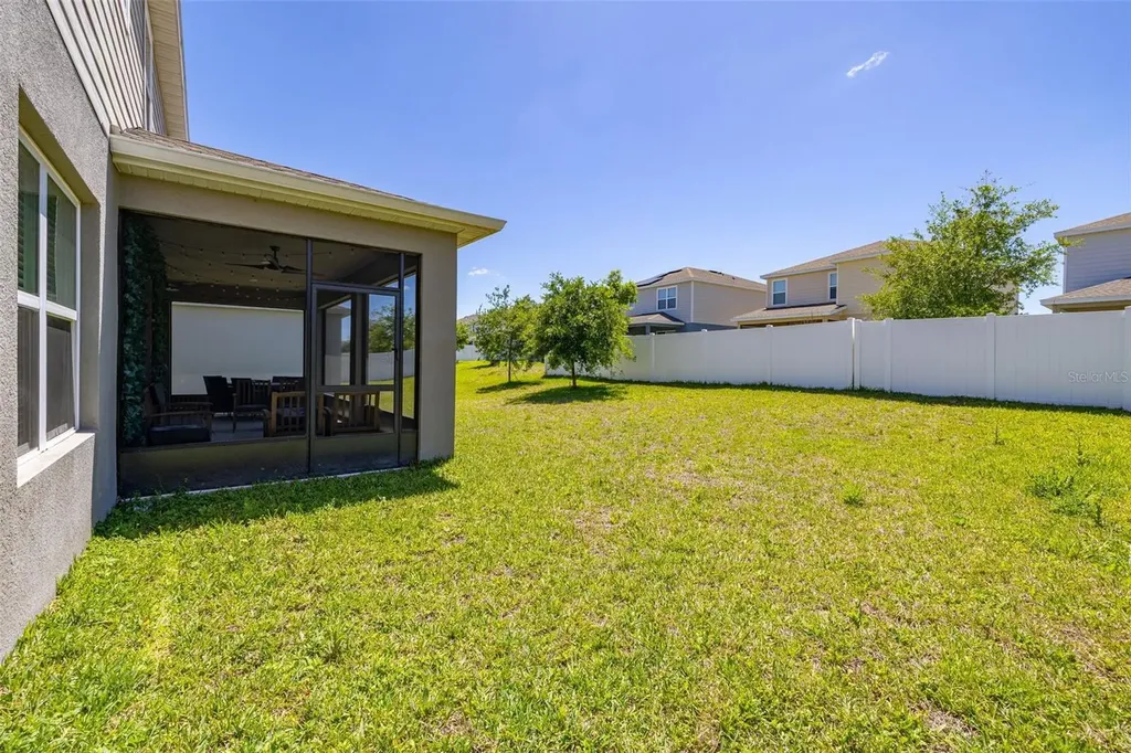 636 Bloom Terrace Davenport FL 33837