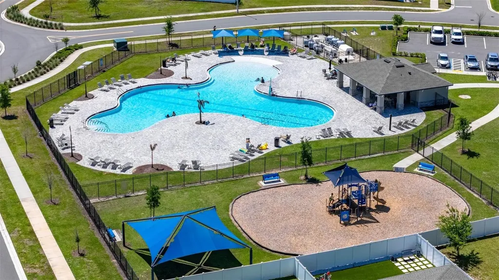 636 Bloom Terrace Davenport FL 33837