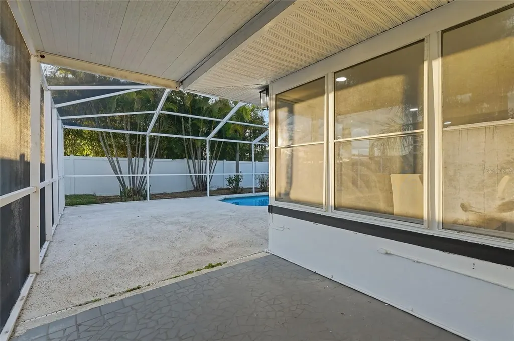 2470 Del Rio Way Dunedin FL 34698