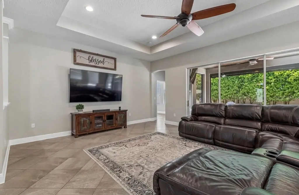 1927 Montgomery Bell Road Wesley Chapel FL 33543