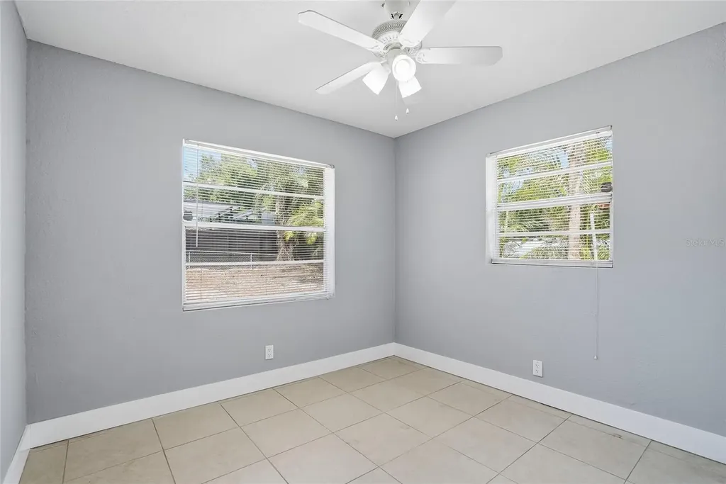 6712 River Road Tampa FL 33615