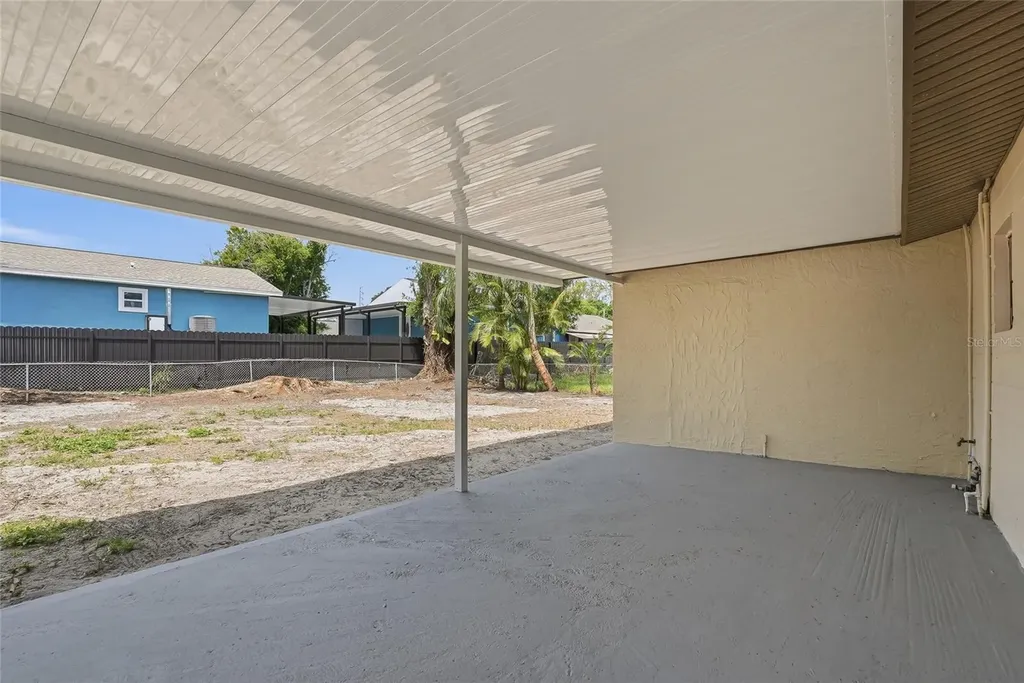 6712 River Road Tampa FL 33615