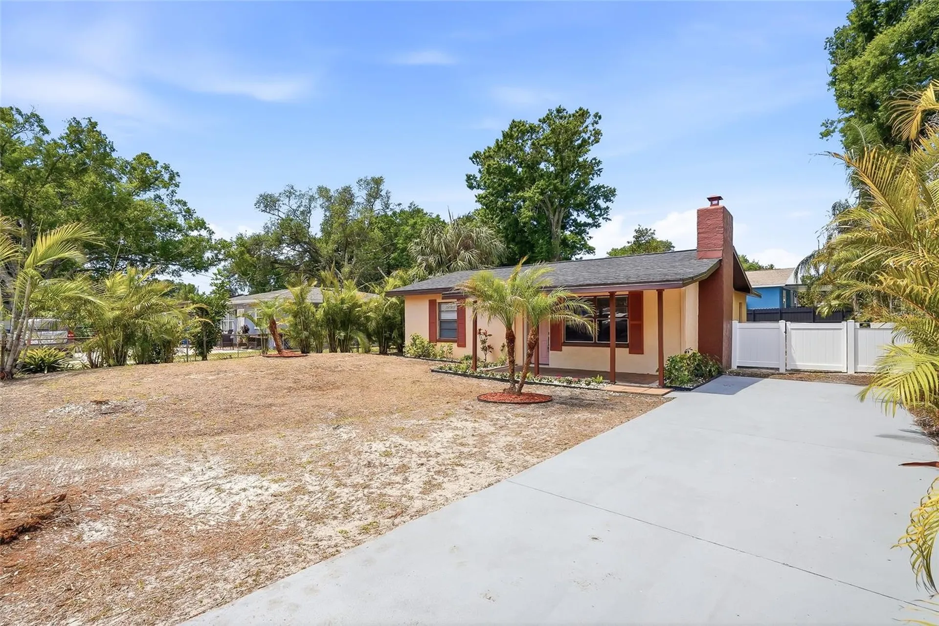 6712 River Road Tampa FL 33615