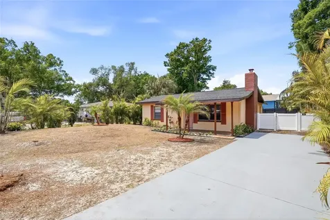 6712 River Road Tampa FL 33615
