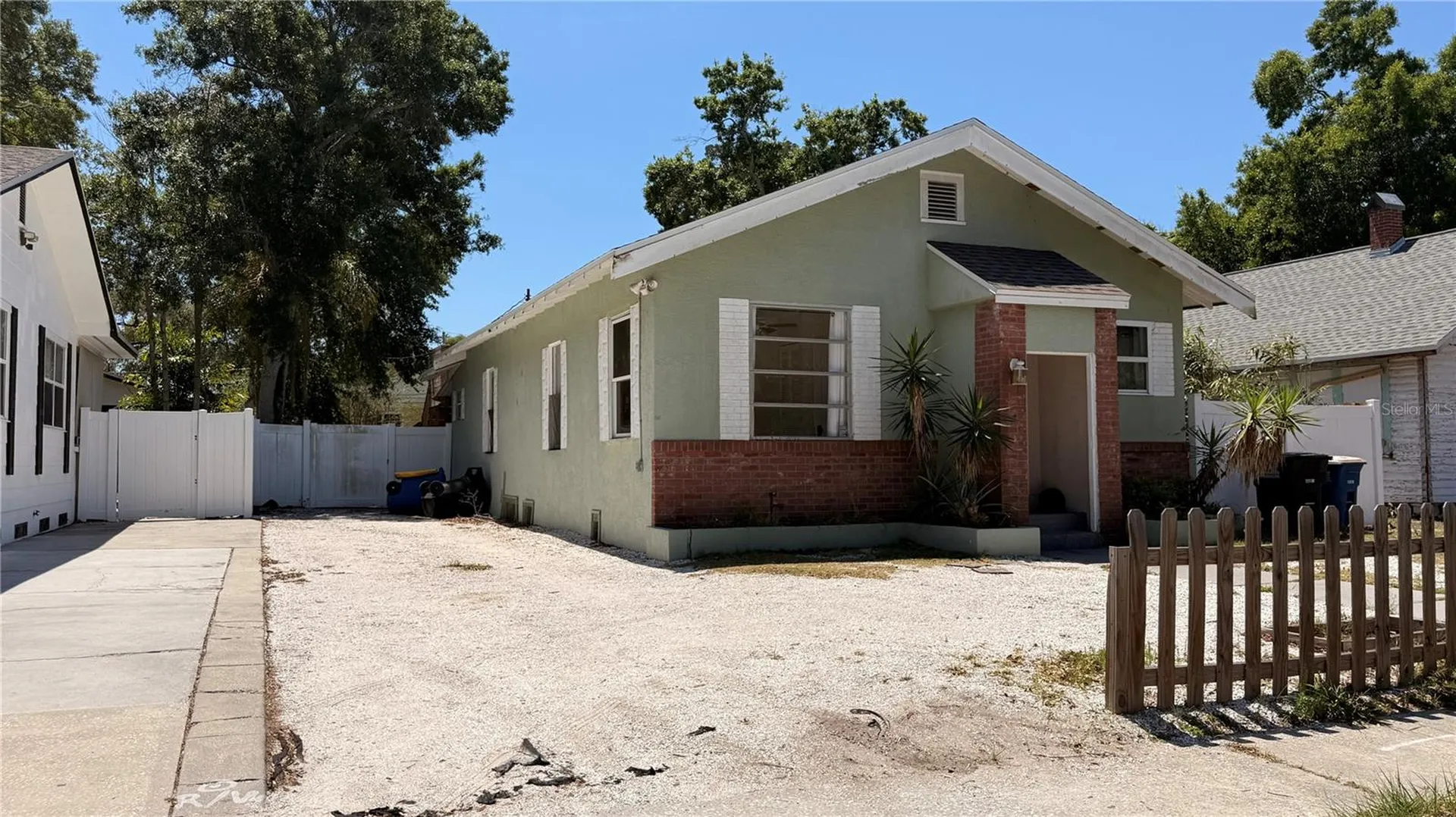 905 Jones Street Clearwater FL 33755