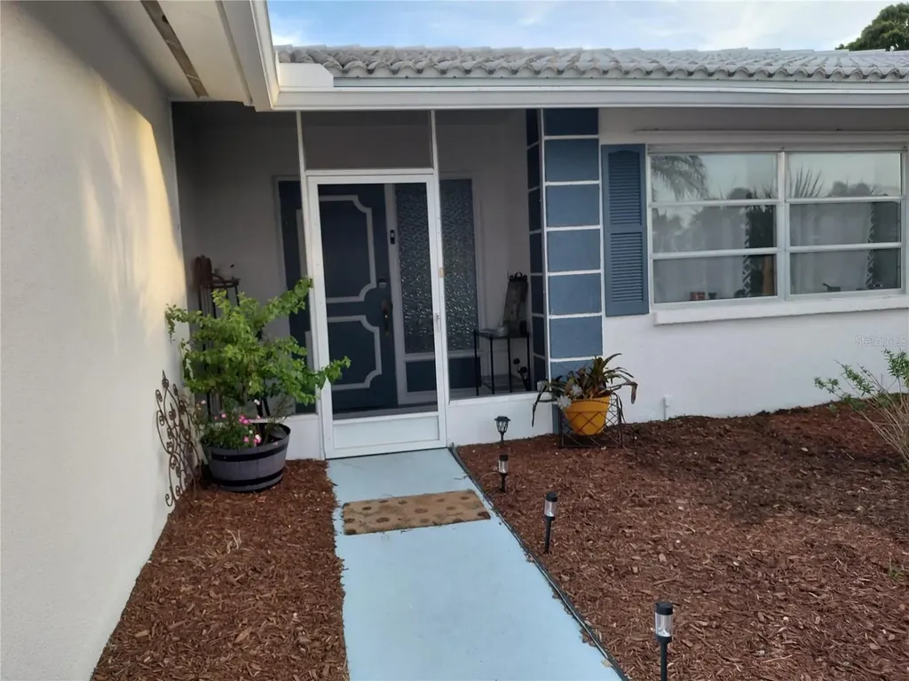 43 Windsor Drive Englewood FL 34223