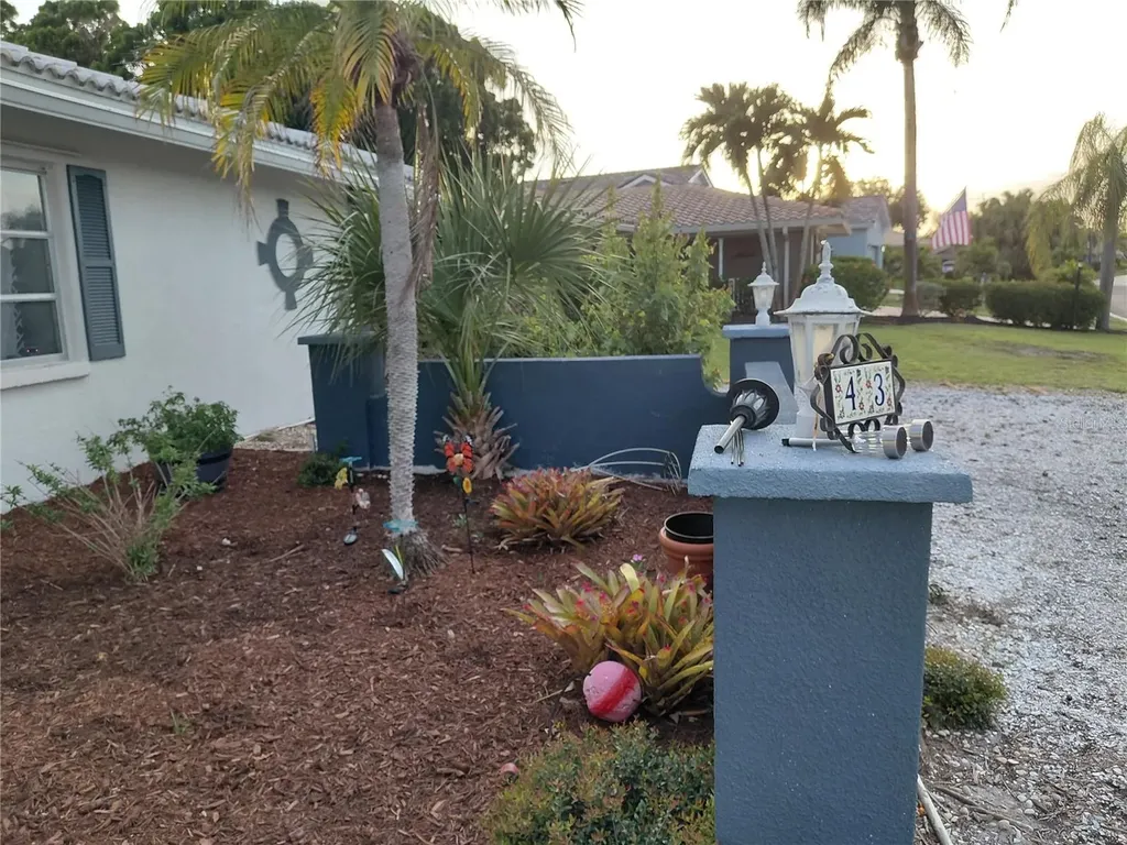 43 Windsor Drive Englewood FL 34223