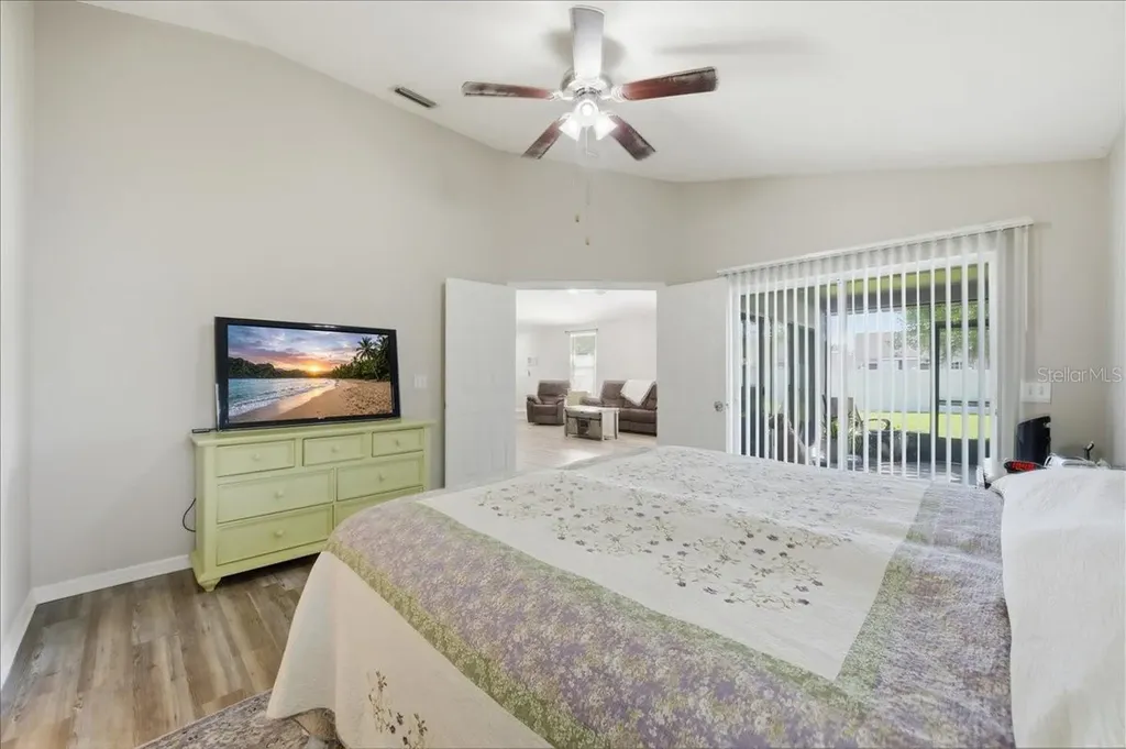5207 New Savannah Circle Wesley Chapel FL 33545