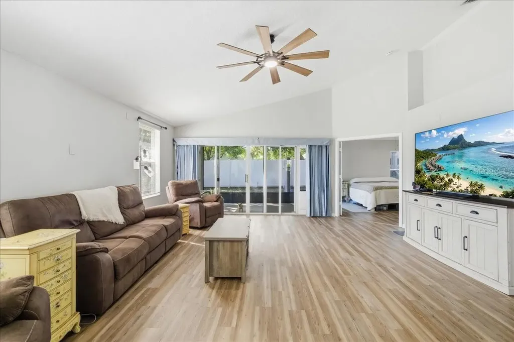 5207 New Savannah Circle Wesley Chapel FL 33545