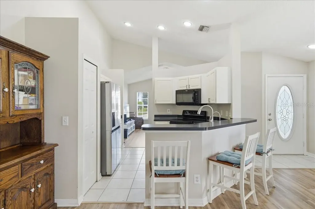 5207 New Savannah Circle Wesley Chapel FL 33545