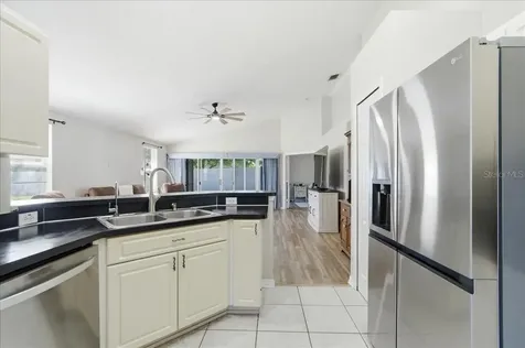 5207 New Savannah Circle Wesley Chapel FL 33545
