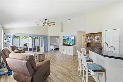 5207 New Savannah Circle Wesley Chapel FL 33545