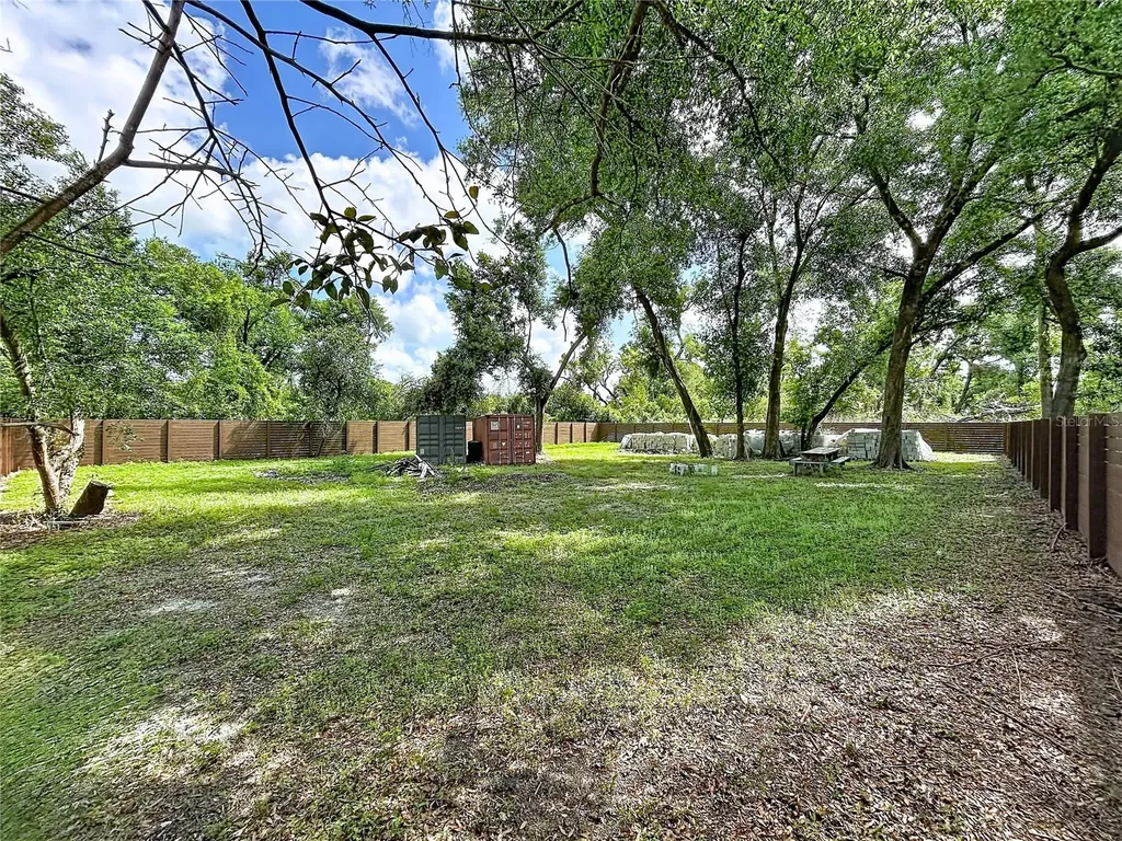 1029 Robson Avenue Seffner FL 33584