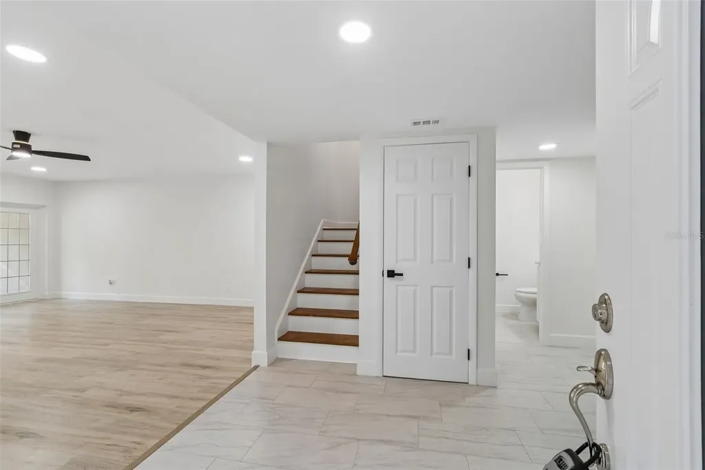 13934 Clubhouse Circle Tampa FL 33618