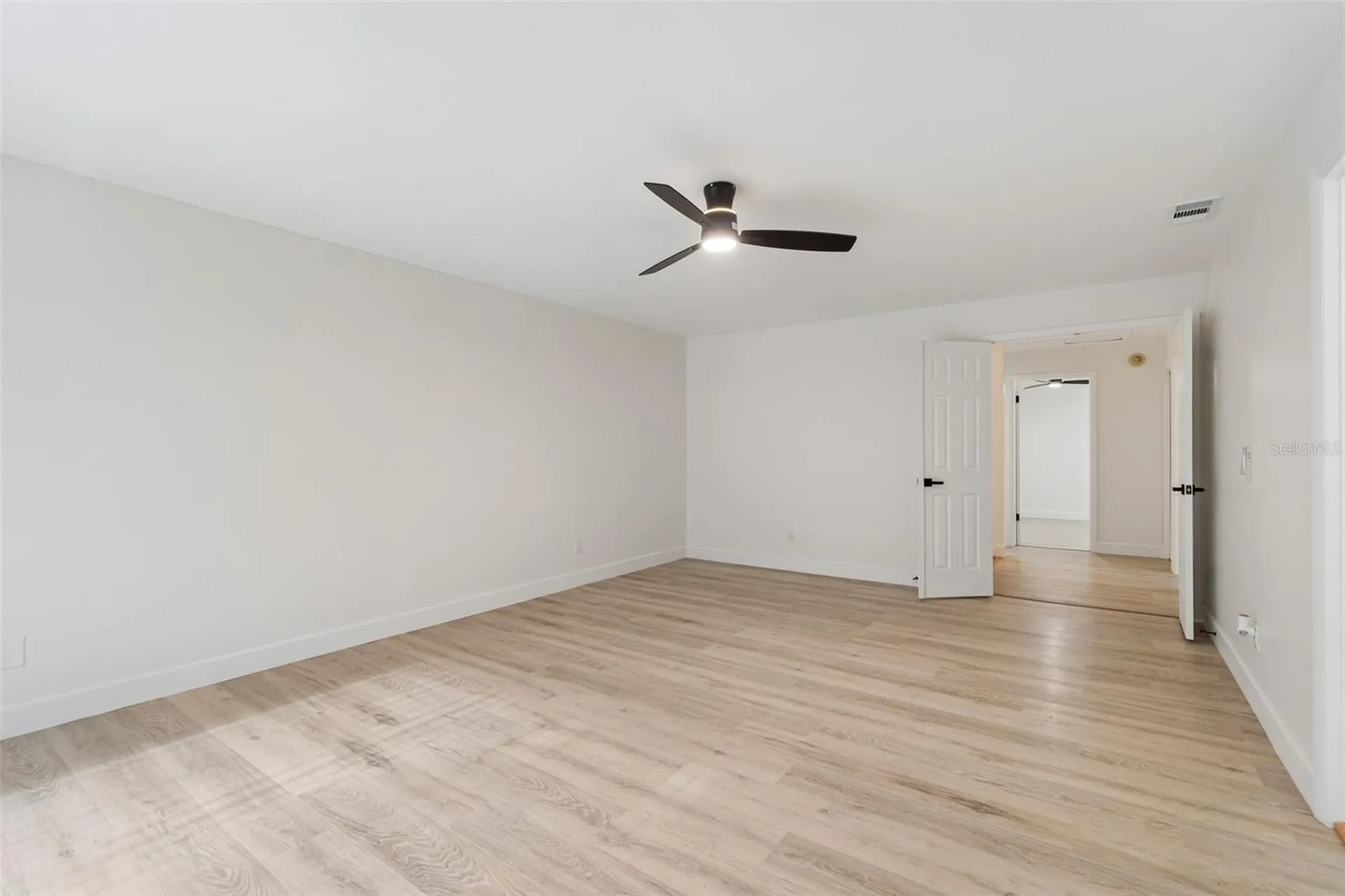 13934 Clubhouse Circle Tampa FL 33618