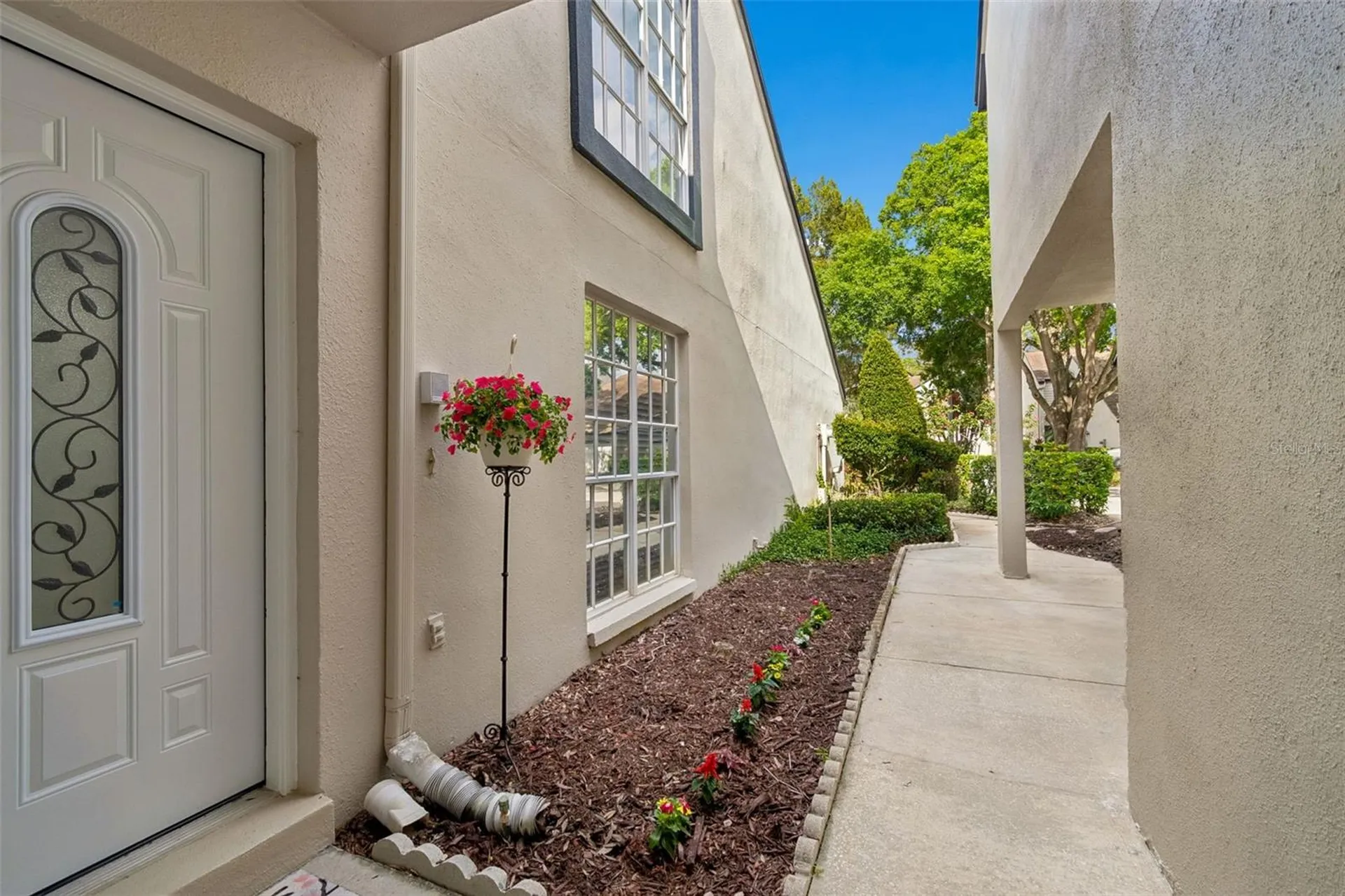 13934 Clubhouse Circle Tampa FL 33618