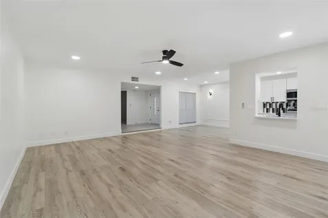 13934 Clubhouse Circle Tampa FL 33618