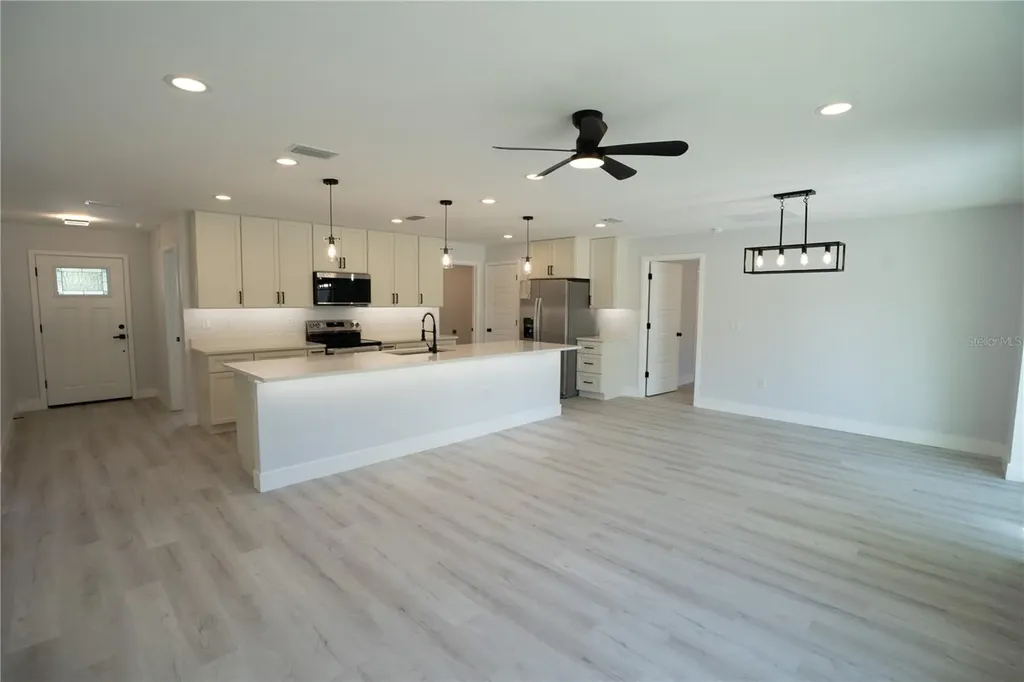 13498 106th Street Dunnellon FL 34432