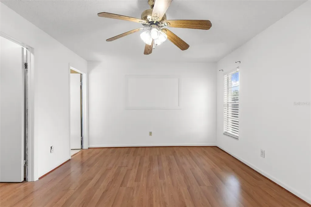 17635 Meadowbridge Drive Lutz FL 33549