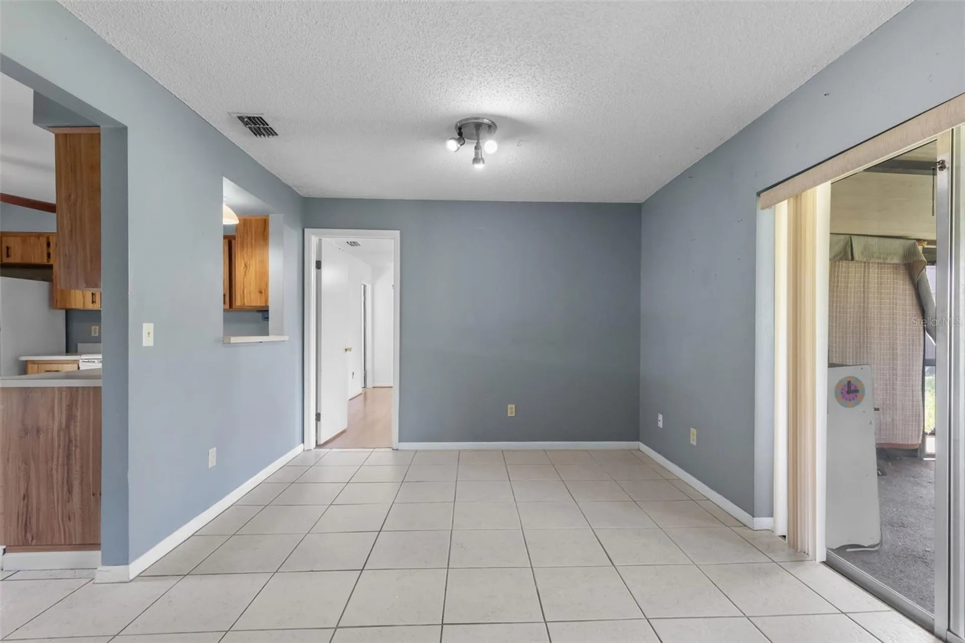 17635 Meadowbridge Drive Lutz FL 33549