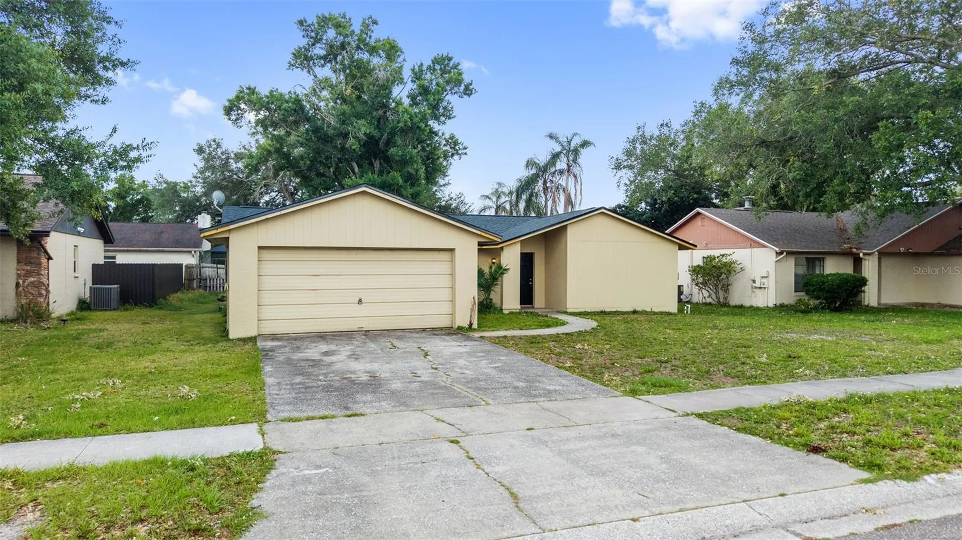 17635 Meadowbridge Drive Lutz FL 33549
