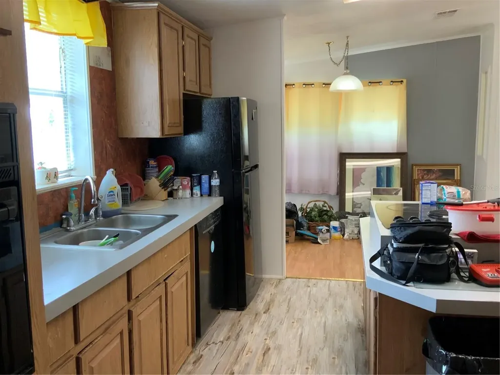 1639 Bass Avenue Seville FL 32190