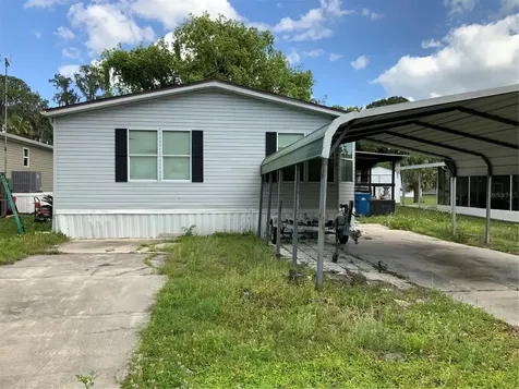 1639 Bass Avenue Seville FL 32190