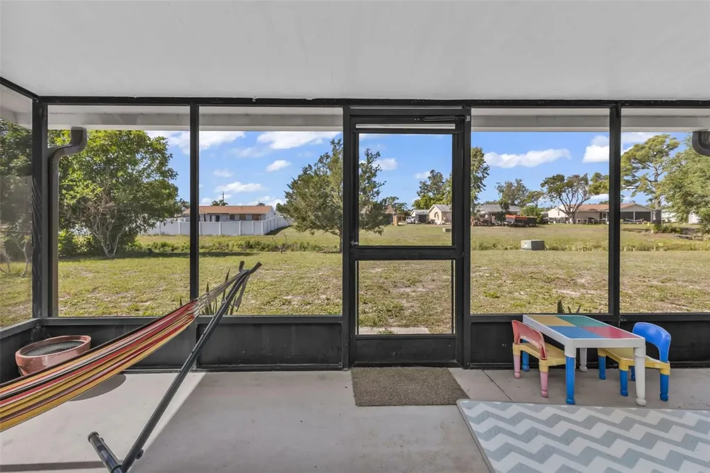 5919 Hobhill Avenue North Port FL 34287