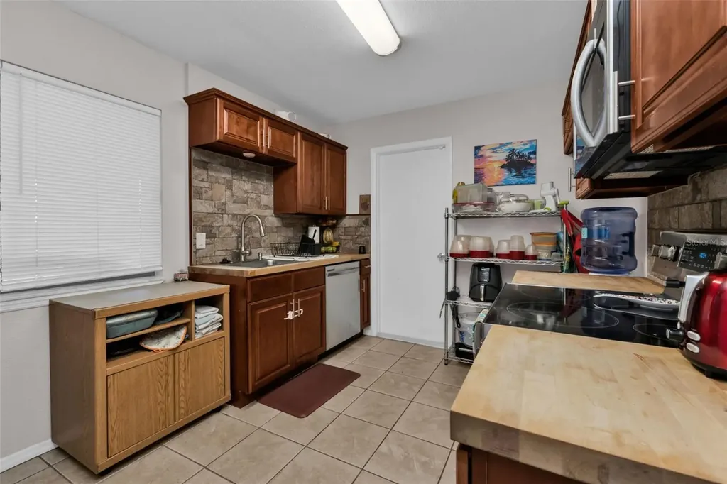 5919 Hobhill Avenue North Port FL 34287