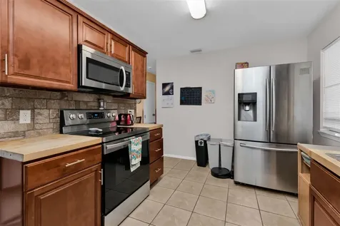 5919 Hobhill Avenue North Port FL 34287