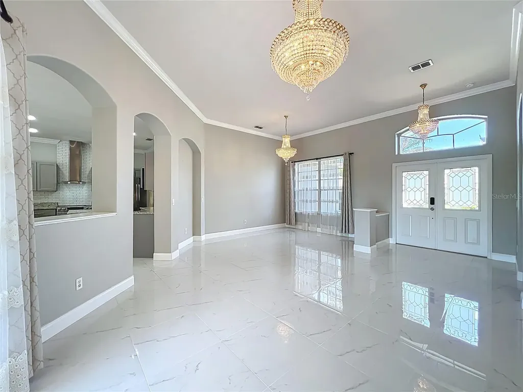 9334 Whispering Meadows Lane Orlando FL 32825