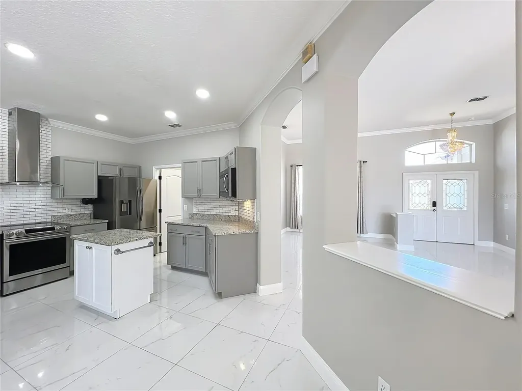 9334 Whispering Meadows Lane Orlando FL 32825