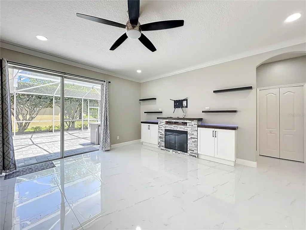 9334 Whispering Meadows Lane Orlando FL 32825