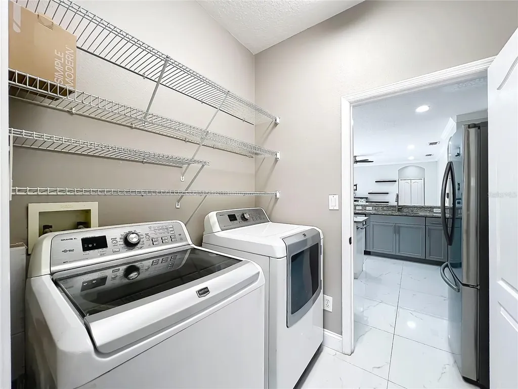 9334 Whispering Meadows Lane Orlando FL 32825