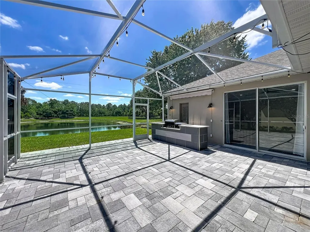 9334 Whispering Meadows Lane Orlando FL 32825