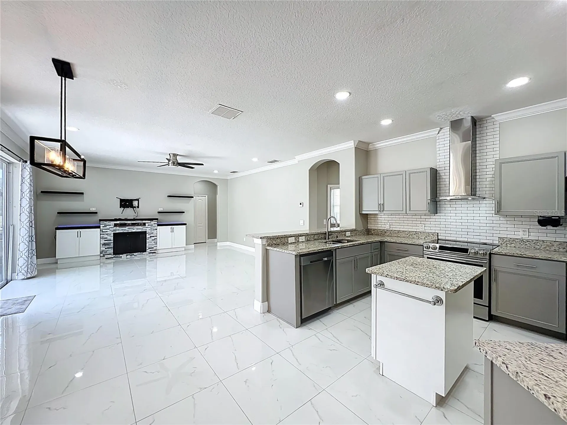 9334 Whispering Meadows Lane Orlando FL 32825