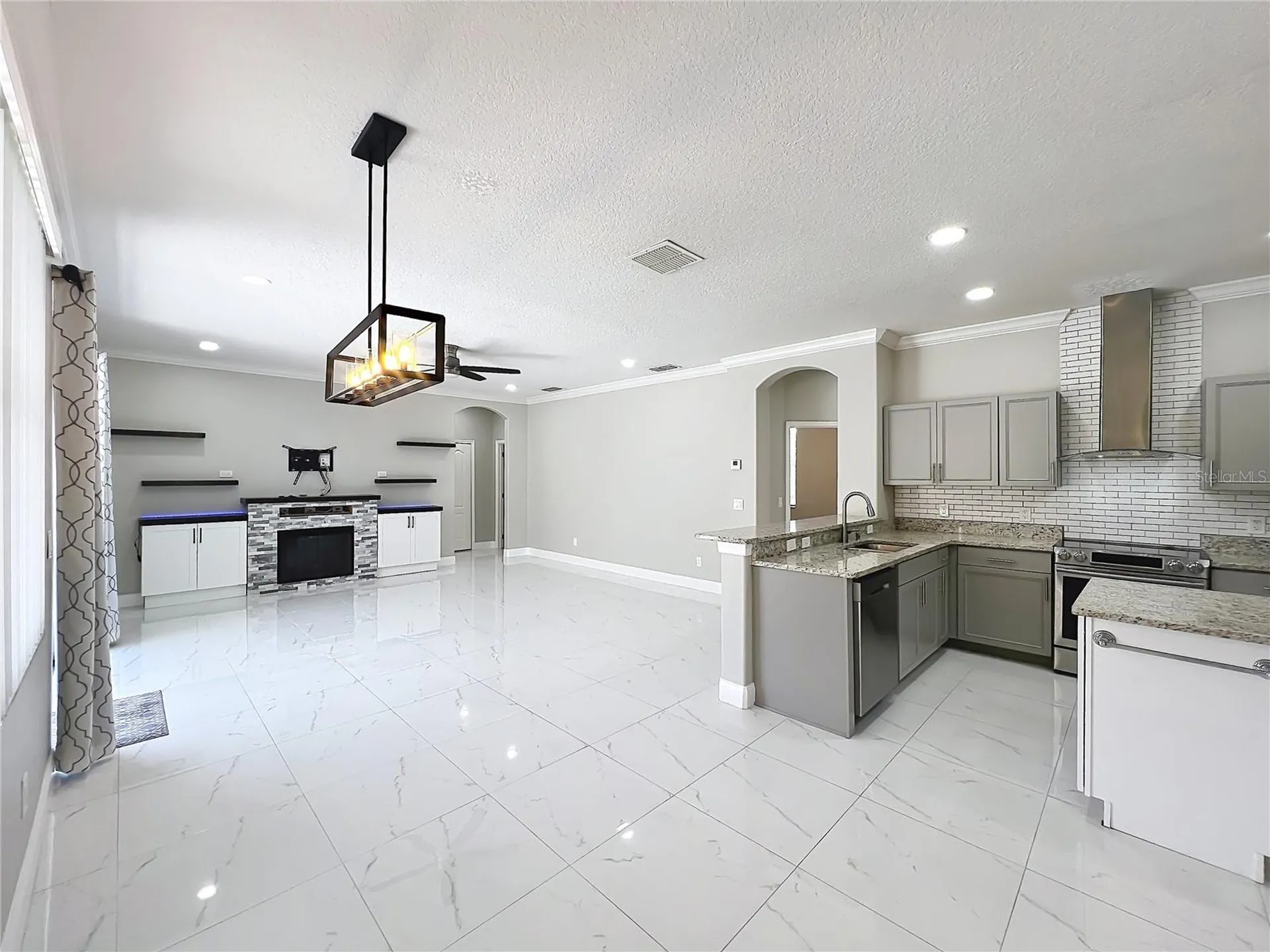 9334 Whispering Meadows Lane Orlando FL 32825