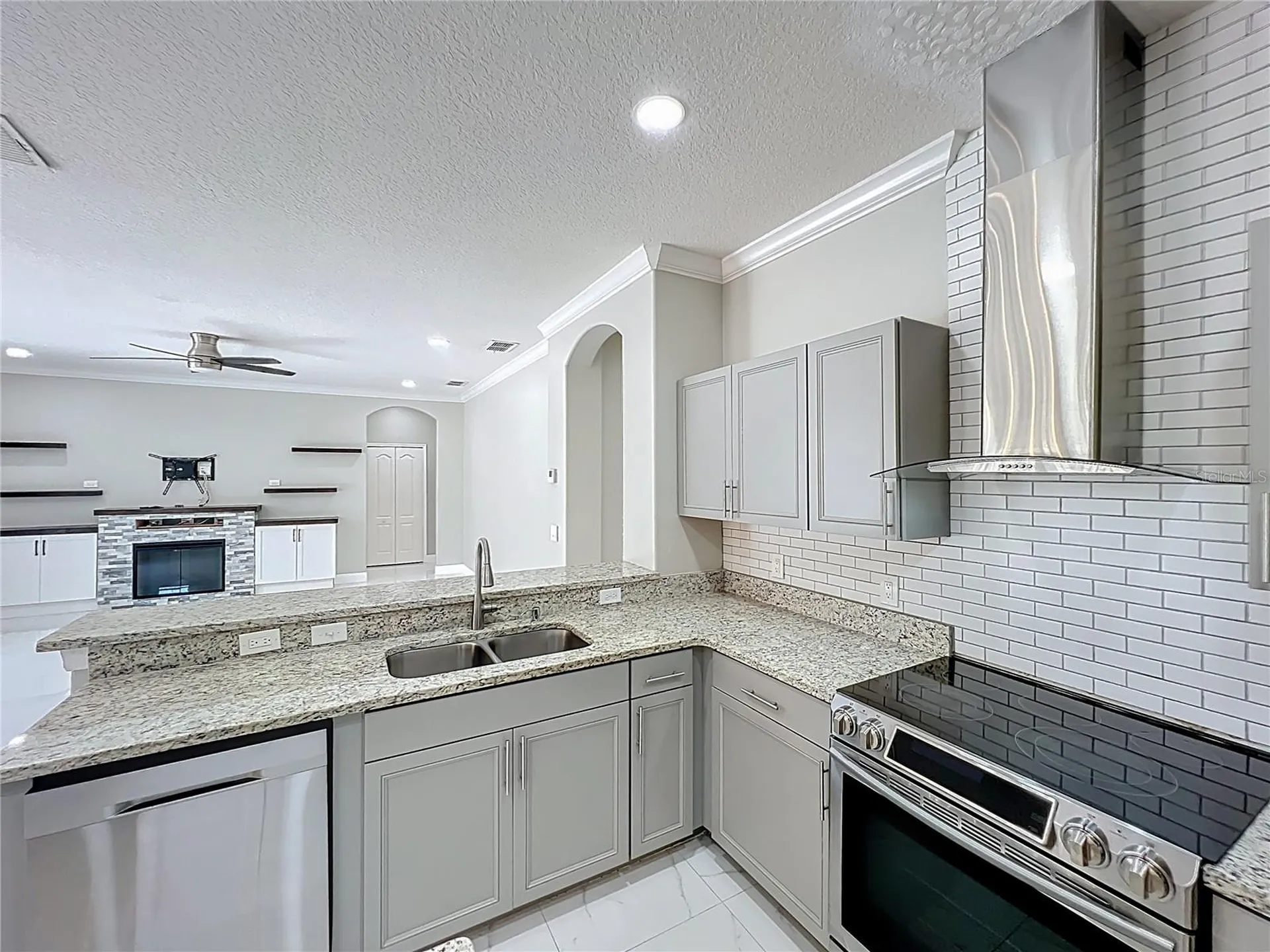 9334 Whispering Meadows Lane Orlando FL 32825